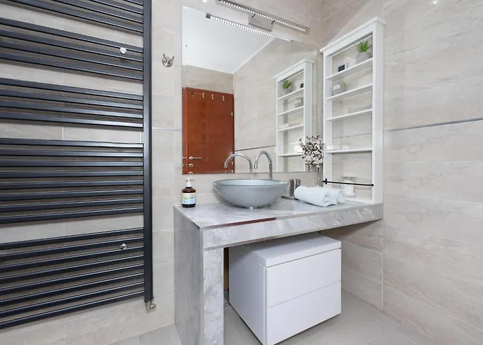 Gorgeous In Bajnice With Wifi Apartamento *