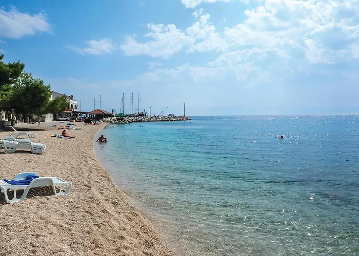 Gorgeous In Bajnice With Wifi Lejlighed