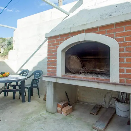 Appartement Pet Friendly In Bajnice With Wifi Podstrana
