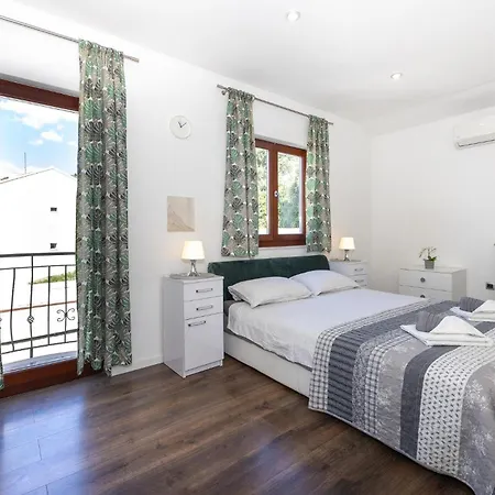 Pet Friendly In Bajnice With Wifi Podstrana