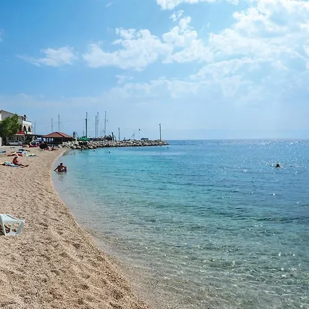 Pet Friendly In Bajnice With Wifi Appartement